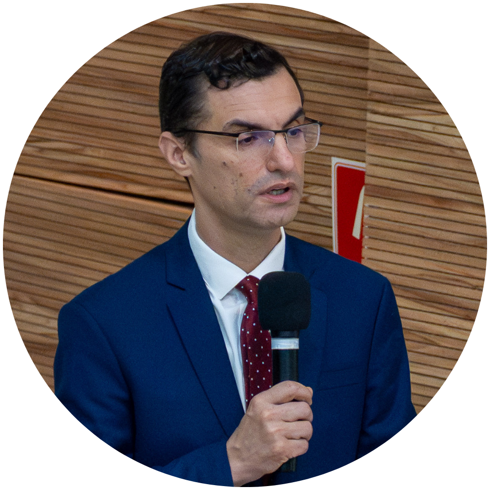 Rev. Donizeti Rodrigues Ladeia Rev. Donizeti Rodrigues Ladeia